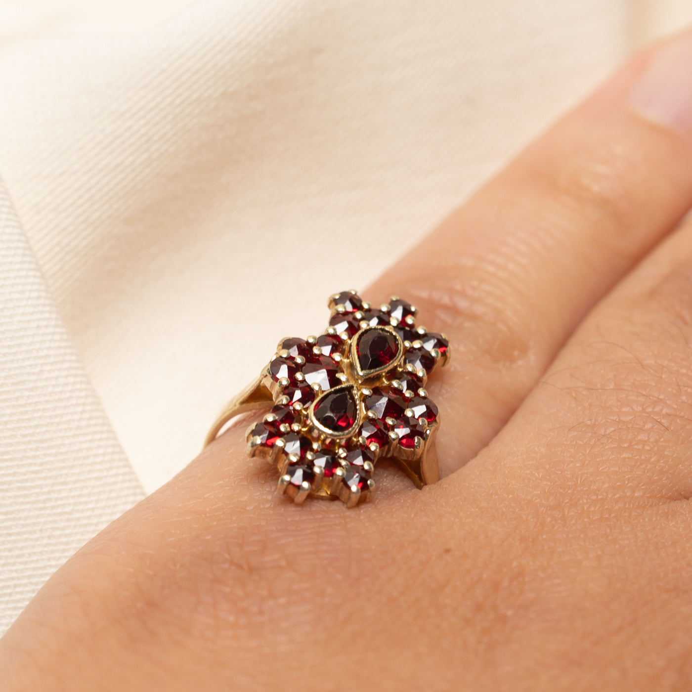 Vintage Garnet Cocktail Ring | 1.30ctw | SZ 6