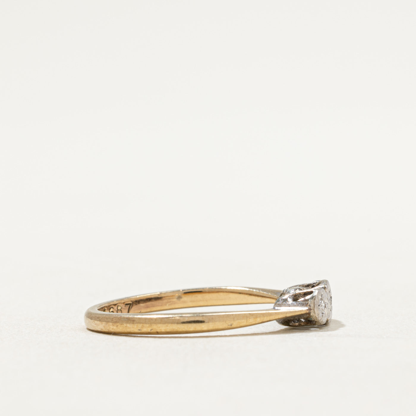 Bague sertie de trois diamants effet illusion | 0,03 ct au total | Taille 6