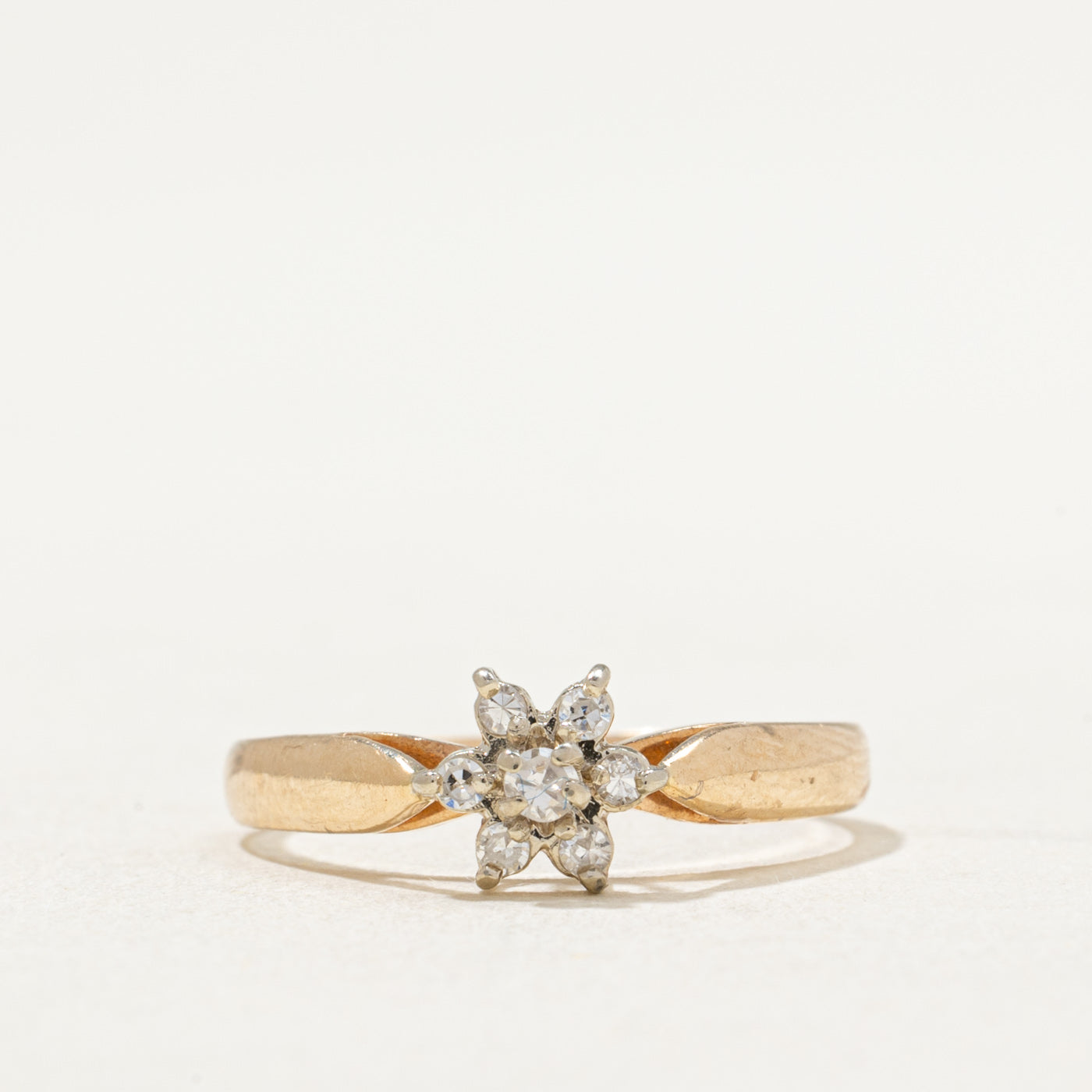 Bague pétale de diamant | 0,09 ct | Taille 6