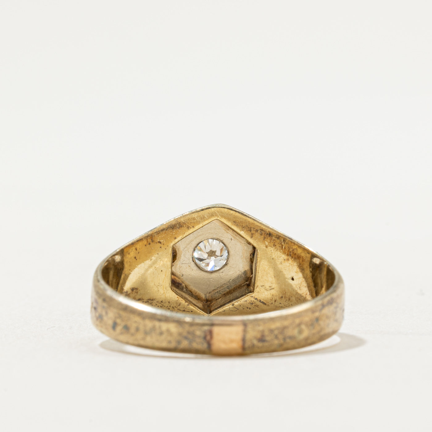 Solitaire Diamond Engraved Ring | 0.17ct | SZ 9