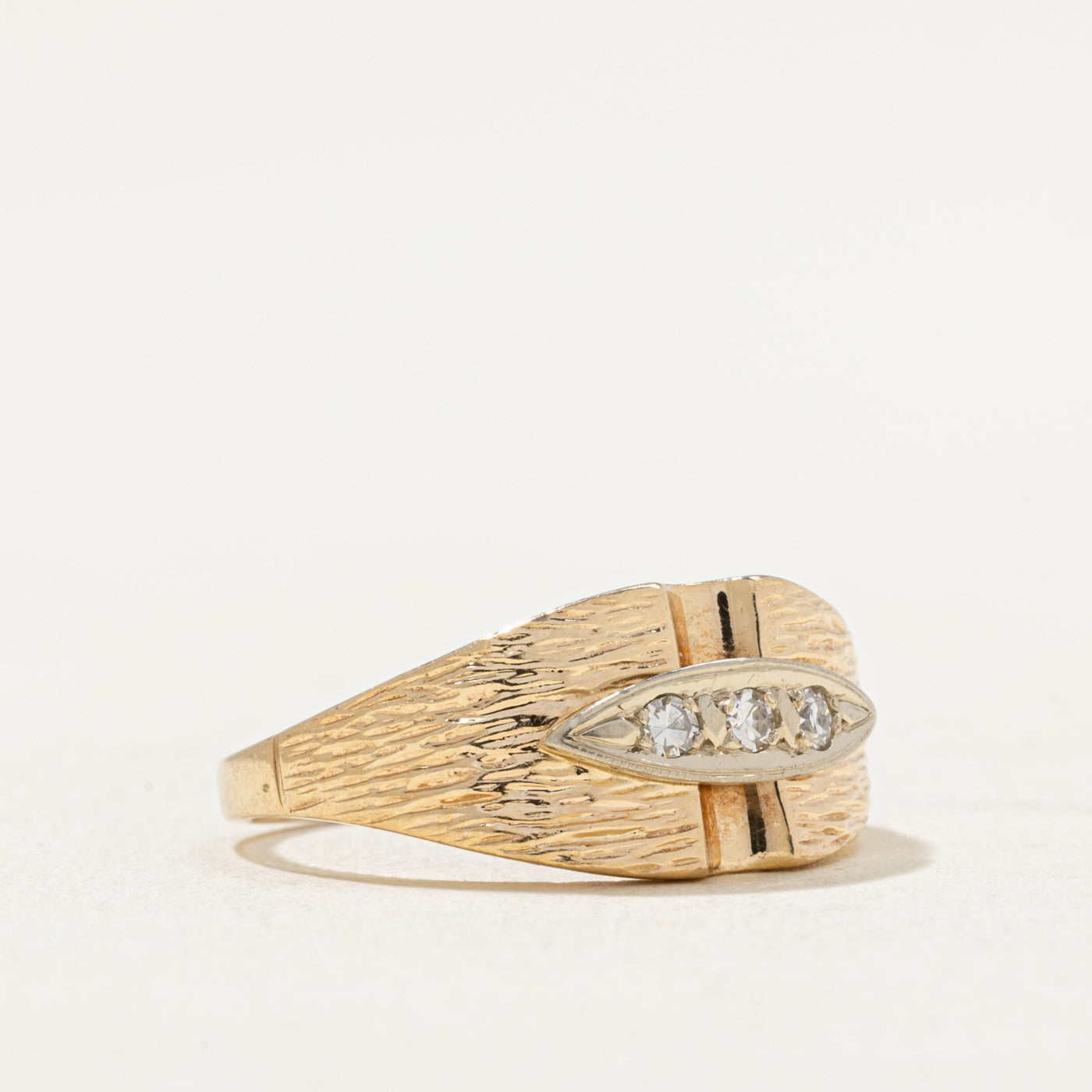 Three Stone Diamond Textured Tapered Ring | 0.06ctw | SZ 5.25