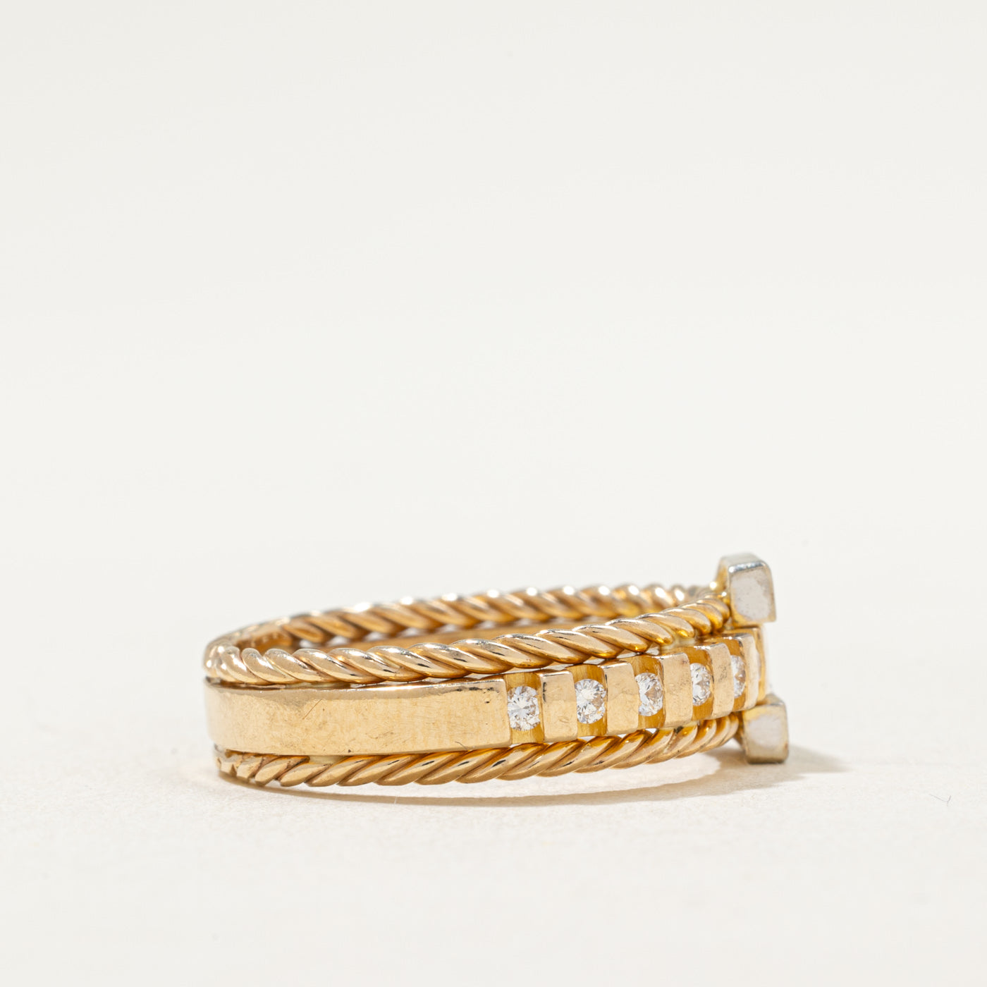 Diamond Accent Buckle Ring | 0.23ctw | SZ 8.5