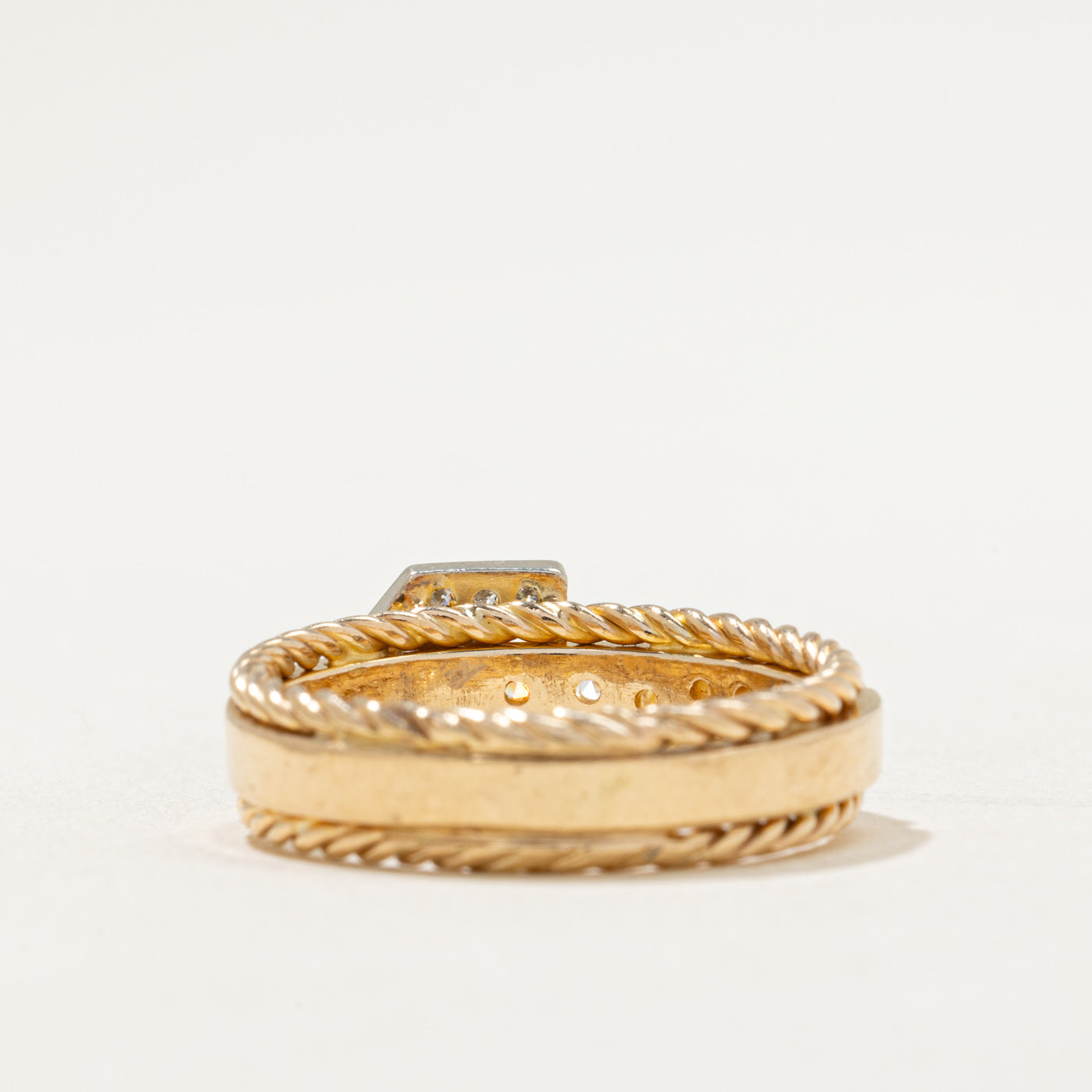 Diamond Accent Buckle Ring | 0.23ctw | SZ 8.5