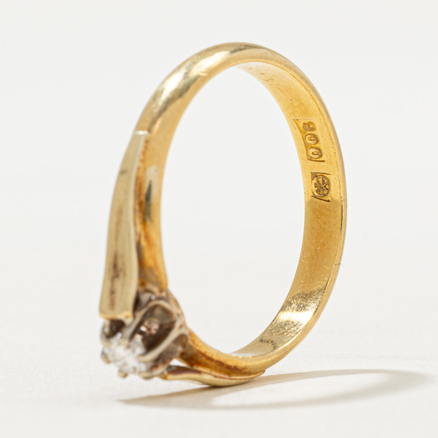 Vintage 21k Yellow Gold Diamond Ring | 0.11ct | SZ 7.75
