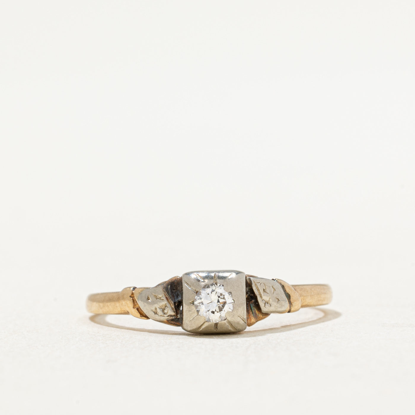 Vintage Single Stone Diamond Ring | 0.10ct | SZ 6.5