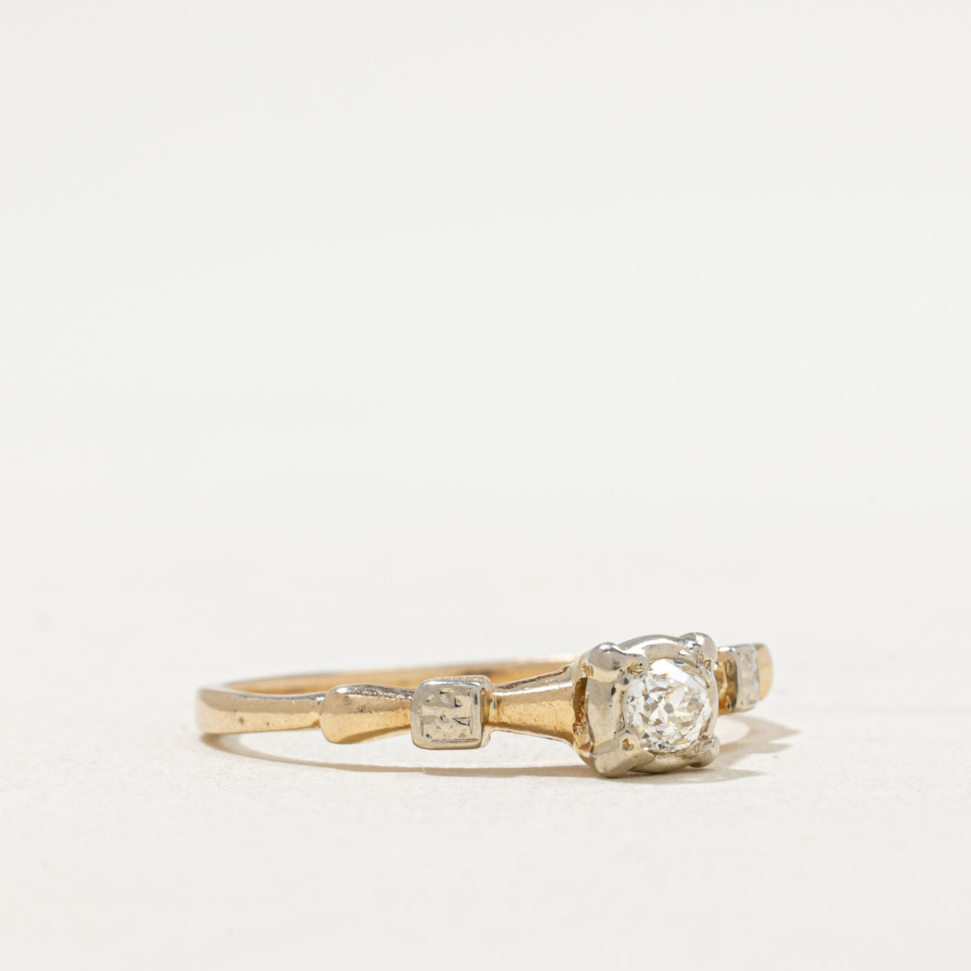 Two Tone Gold Diamond Ring | 0.19ct | SZ 8.5