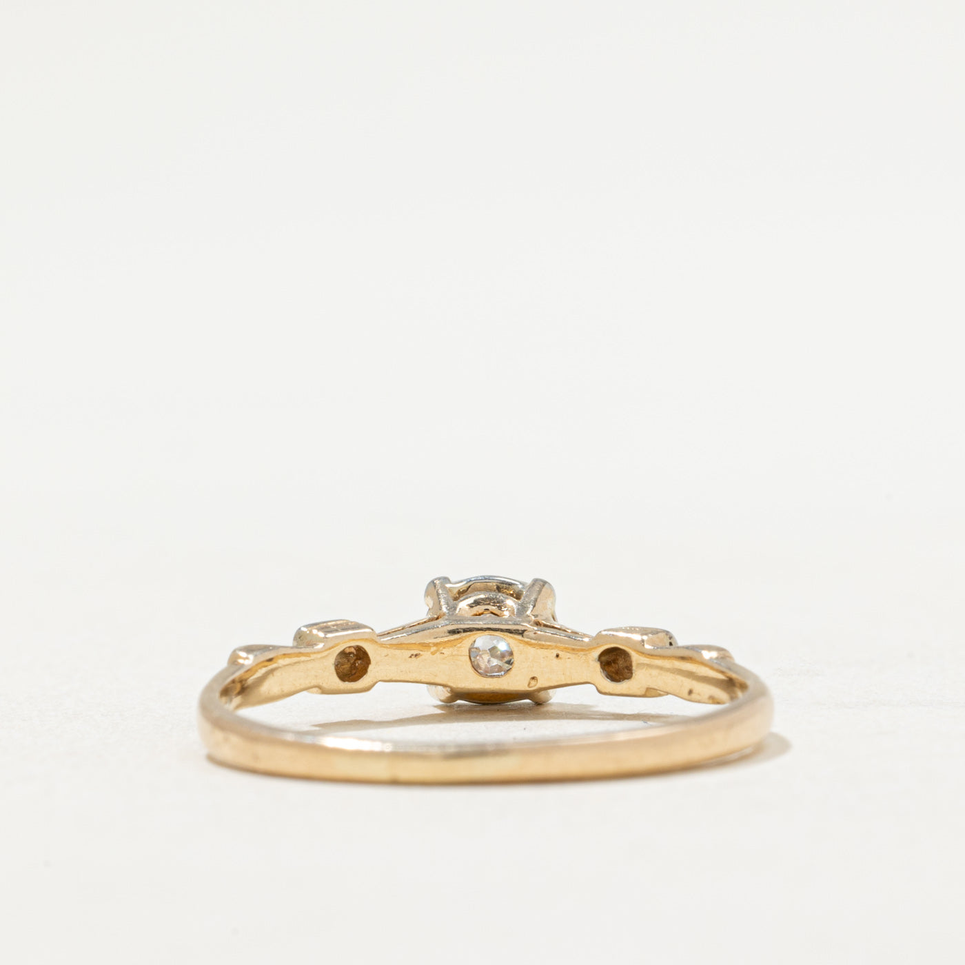 Two Tone Gold Diamond Ring | 0.19ct | SZ 8.5