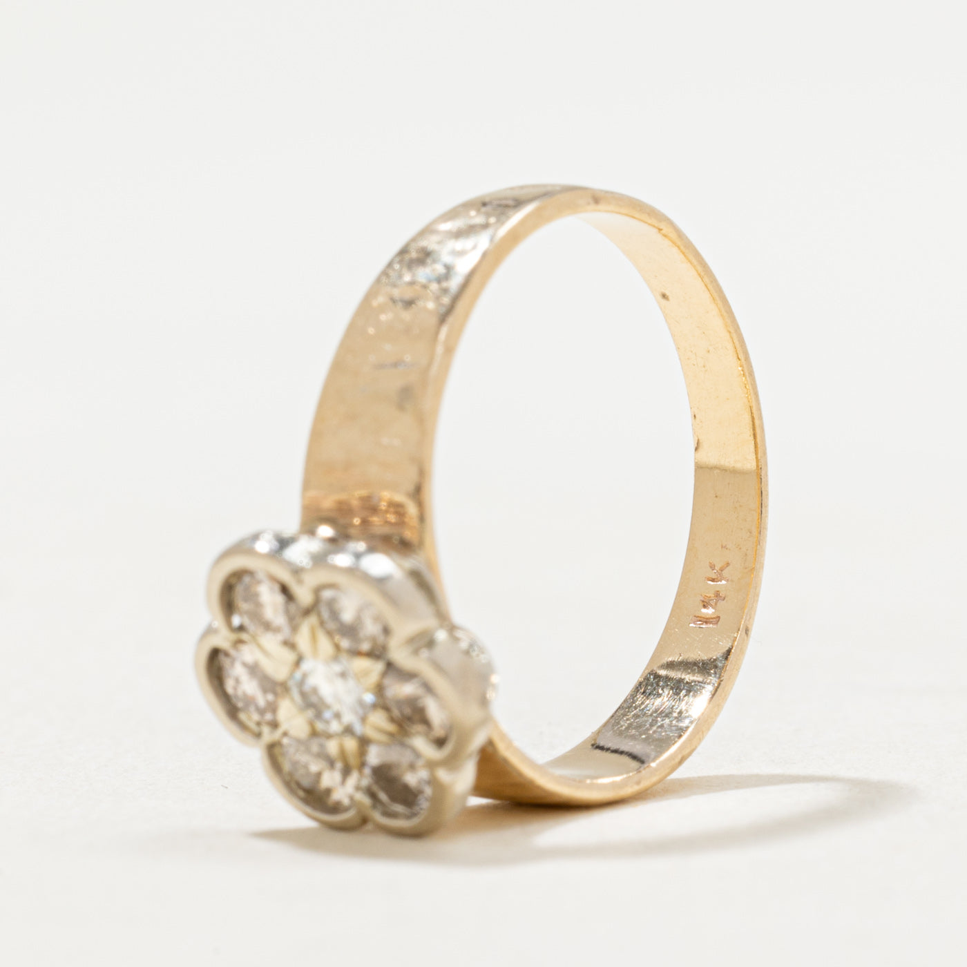 14k Diamond Daisy Ring | 0.60ctw | SZ 5.75
