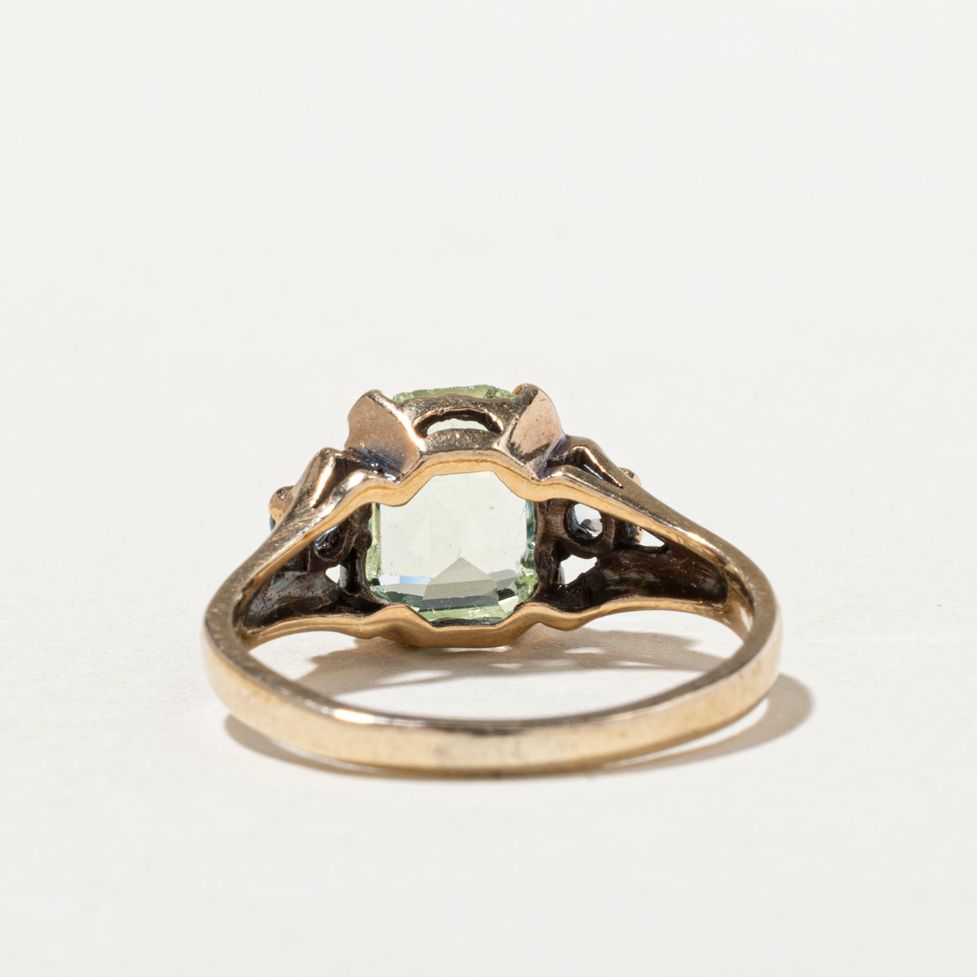 Bague en spinelle synthétique vert et blanc | 3,00 ct | Taille 3,75