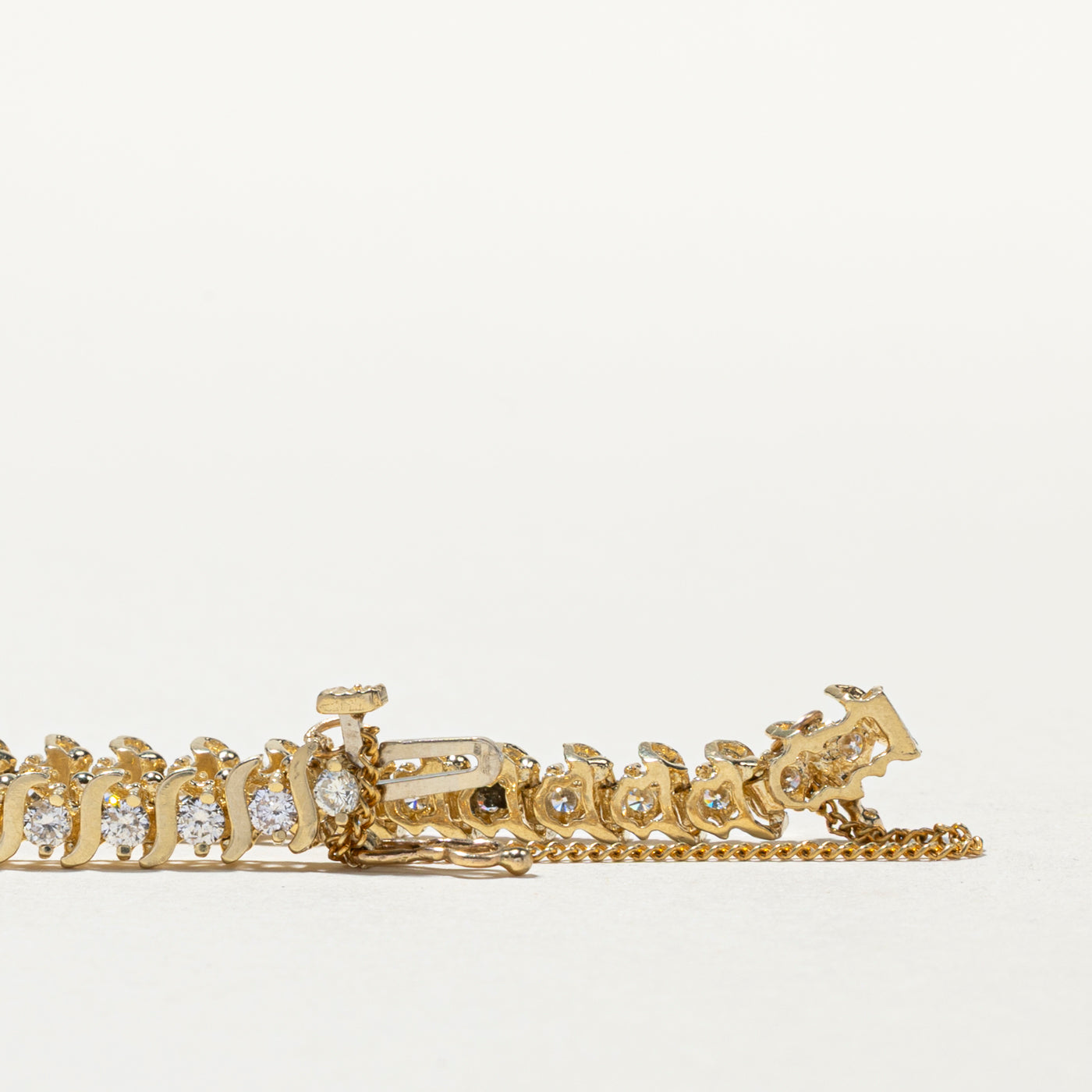 14K Diamond Tennis Bracelet | 2.59ctw | 7"