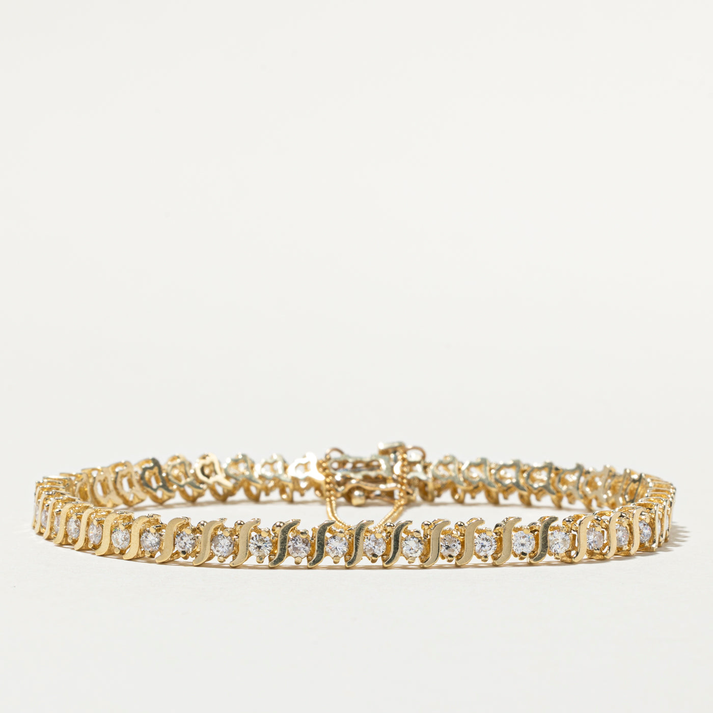 14K Diamond Tennis Bracelet | 2.59ctw | 7"