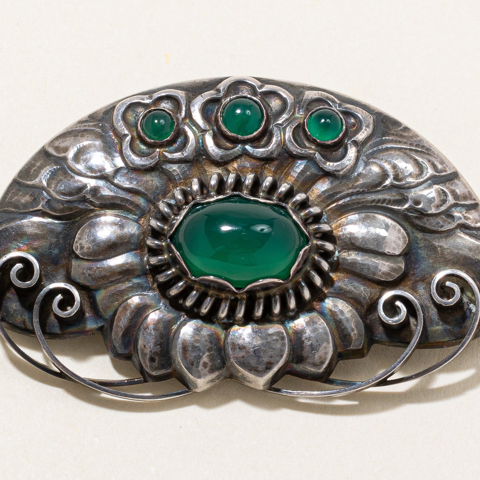 'Georg Jensen' Dyed Green Agate Floral Brooch | 7.67ctw