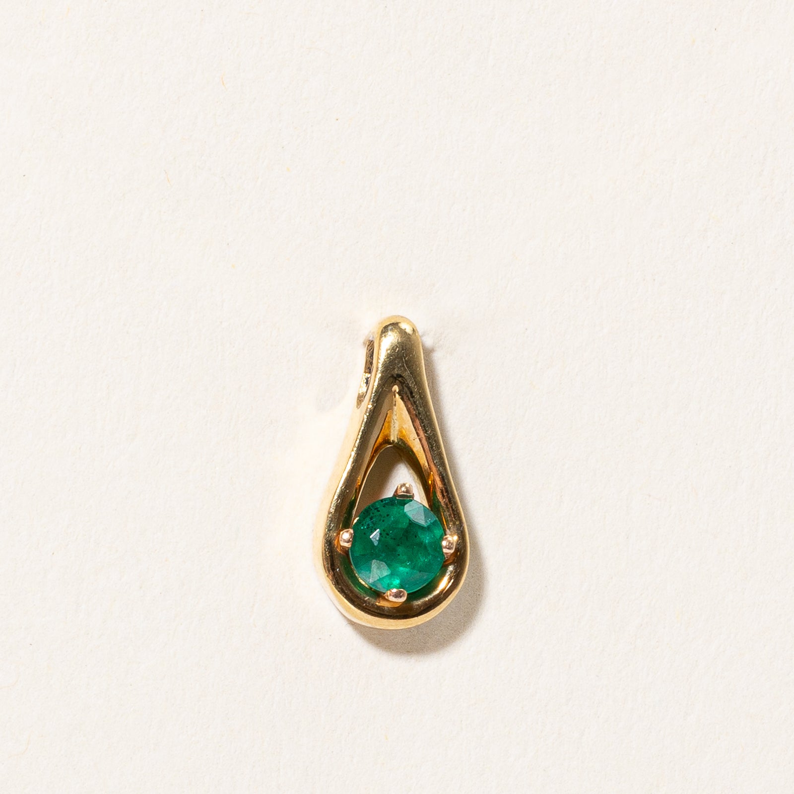 Solitaire Emerald Pear Shaped Pendant | 0.40ct