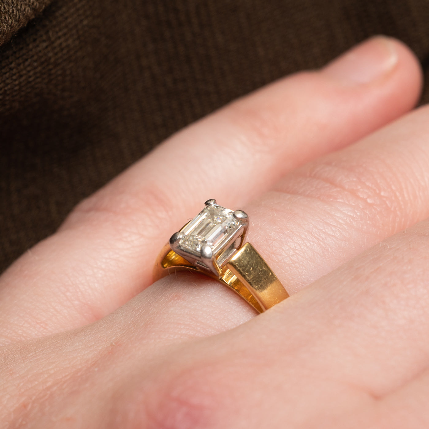 GIA Certified Emerald Cut Diamond Engagement Ring | 0.88ct VS1 I | SZ 5.25