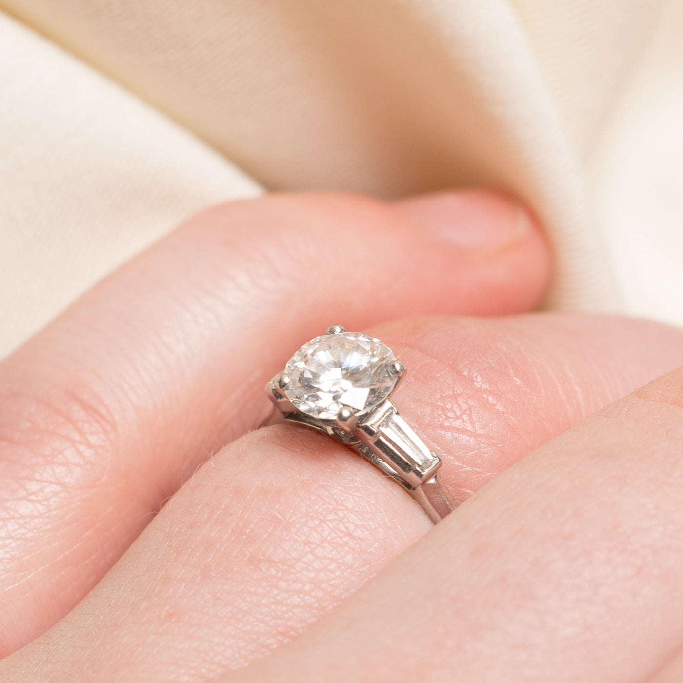 Platinum Diamond Engagement Ring | 1.00ct VS2 H, 0.14ctw | SZ 4.75