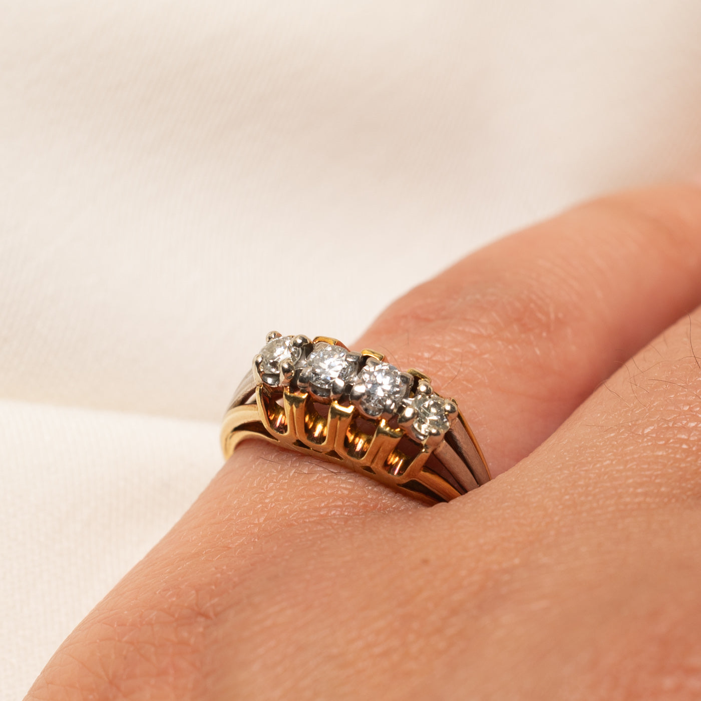 Two Toned Four Stone Diamond Grooved Ring | 0.50ctw | SZ 5.5