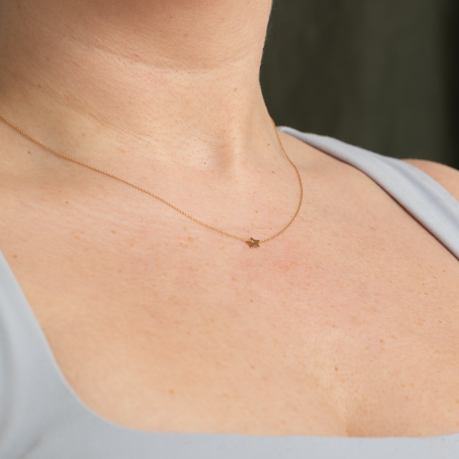 Collier « Ginette NY » Mini étoile ouverte sur chaîne | 42 cm