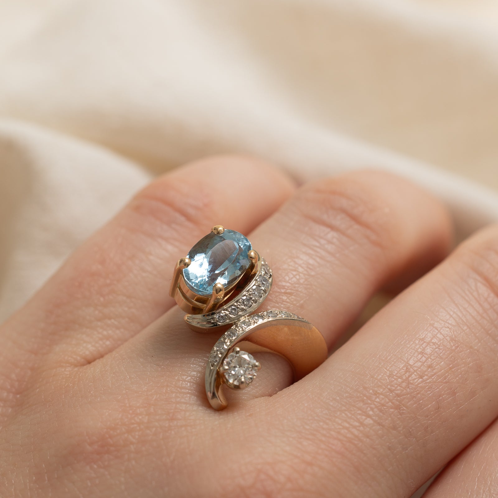 Aquamarine & Diamond Cocktail Ring | 2.00ct, 0.41ctw | SZ 6
