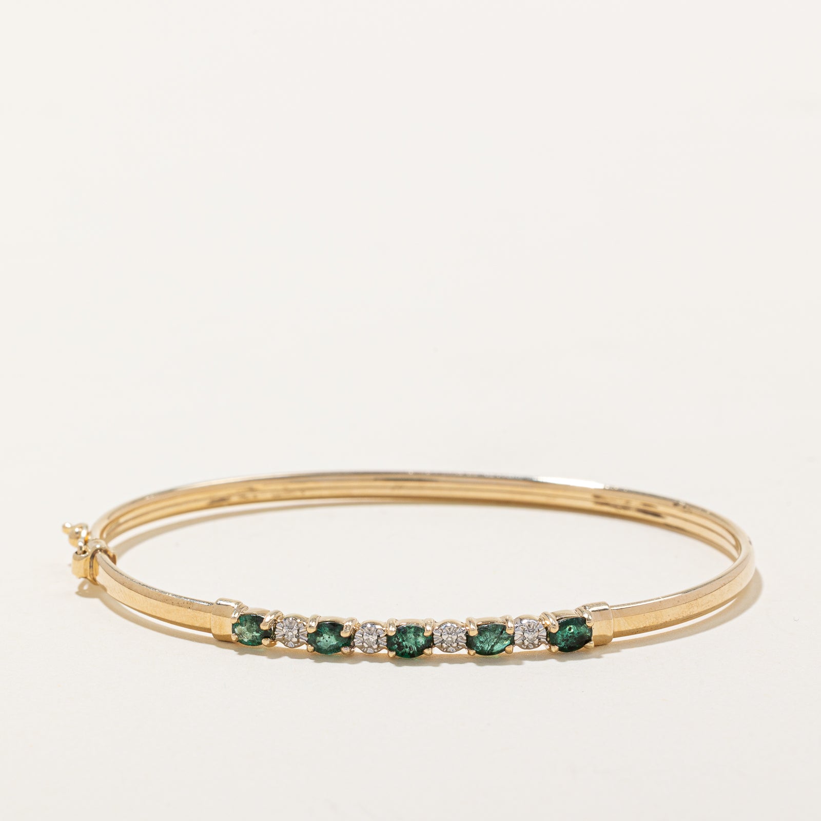 Emerald & Diamond Bangle | 1.00ctw, 0.015ctw | 7"