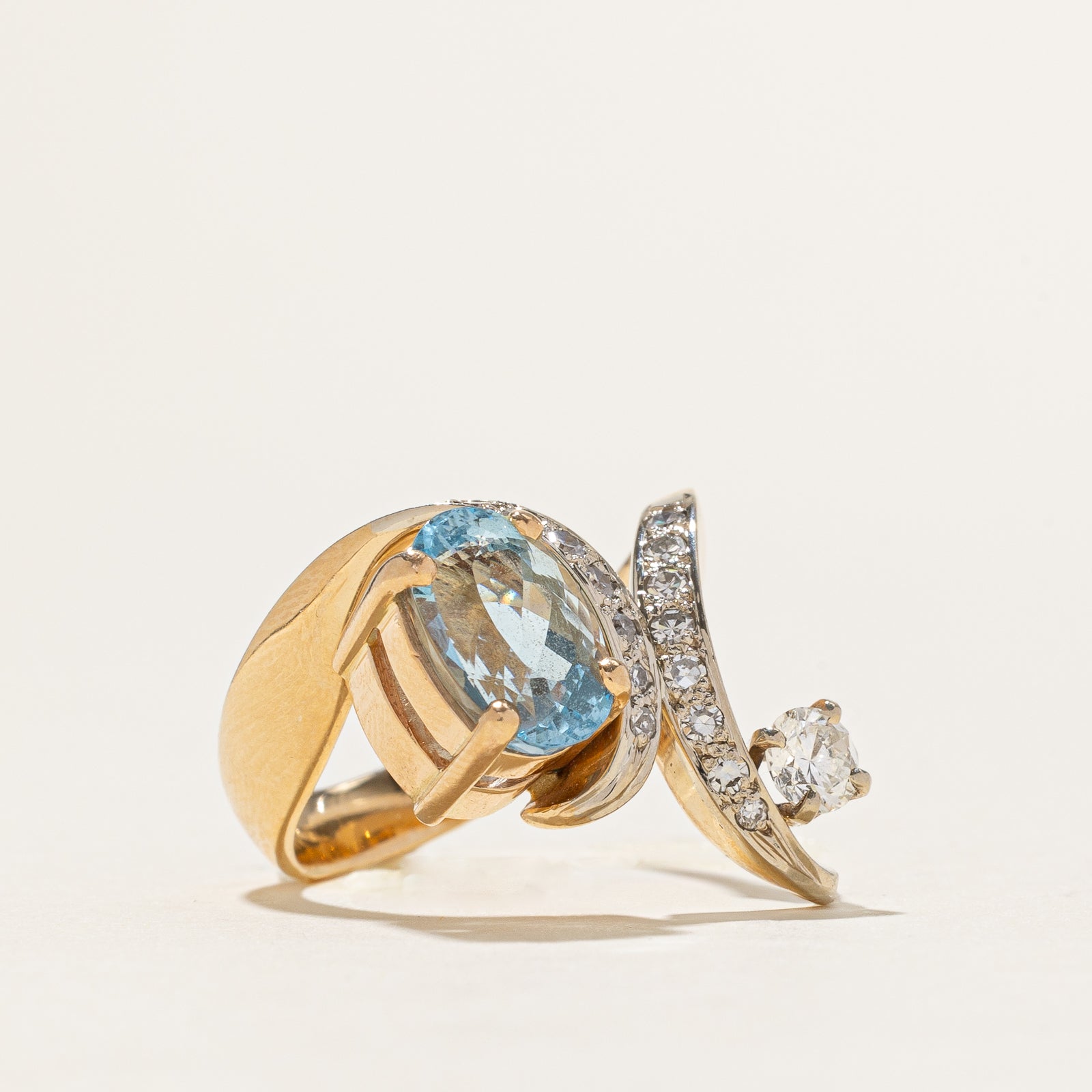 Aquamarine & Diamond Cocktail Ring | 2.00ct, 0.41ctw | SZ 6