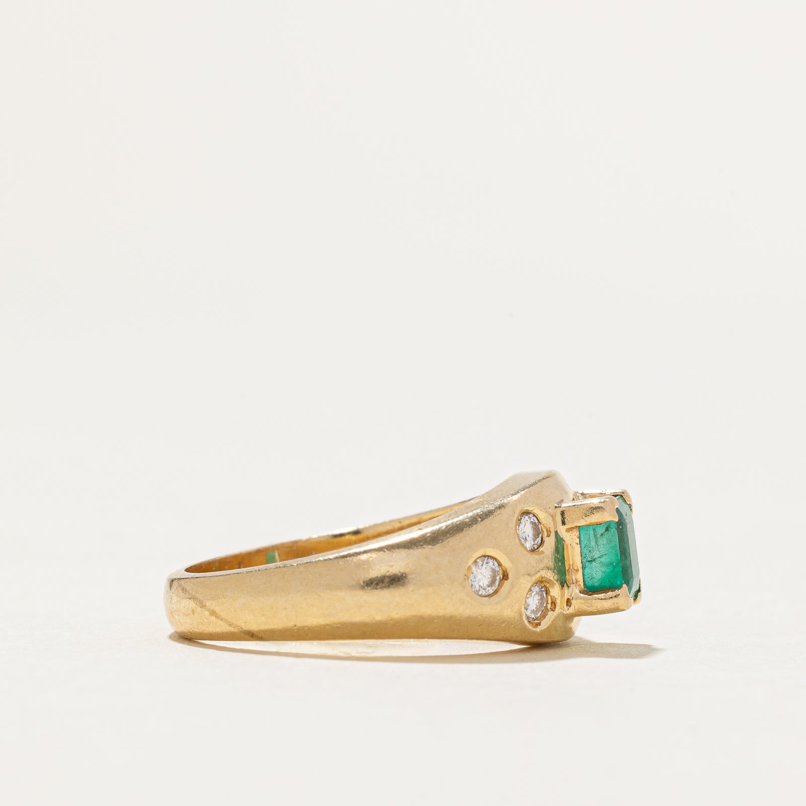 Emerald & Diamond Ring | 0.50ct, 0.15ctw | SZ 6