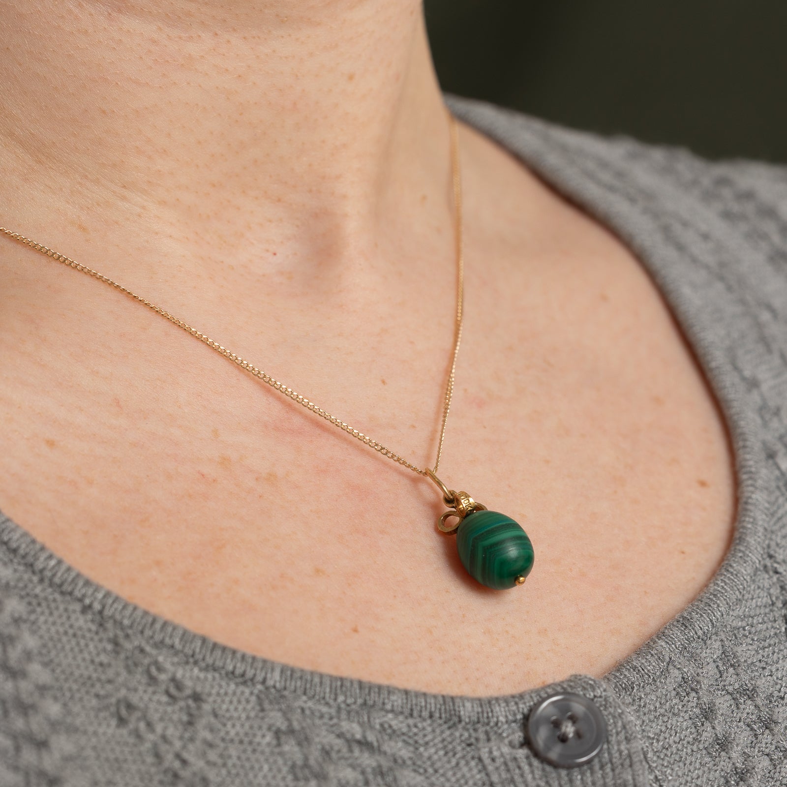 'Cavelti' Malachite Egg Charm | 19.00ct