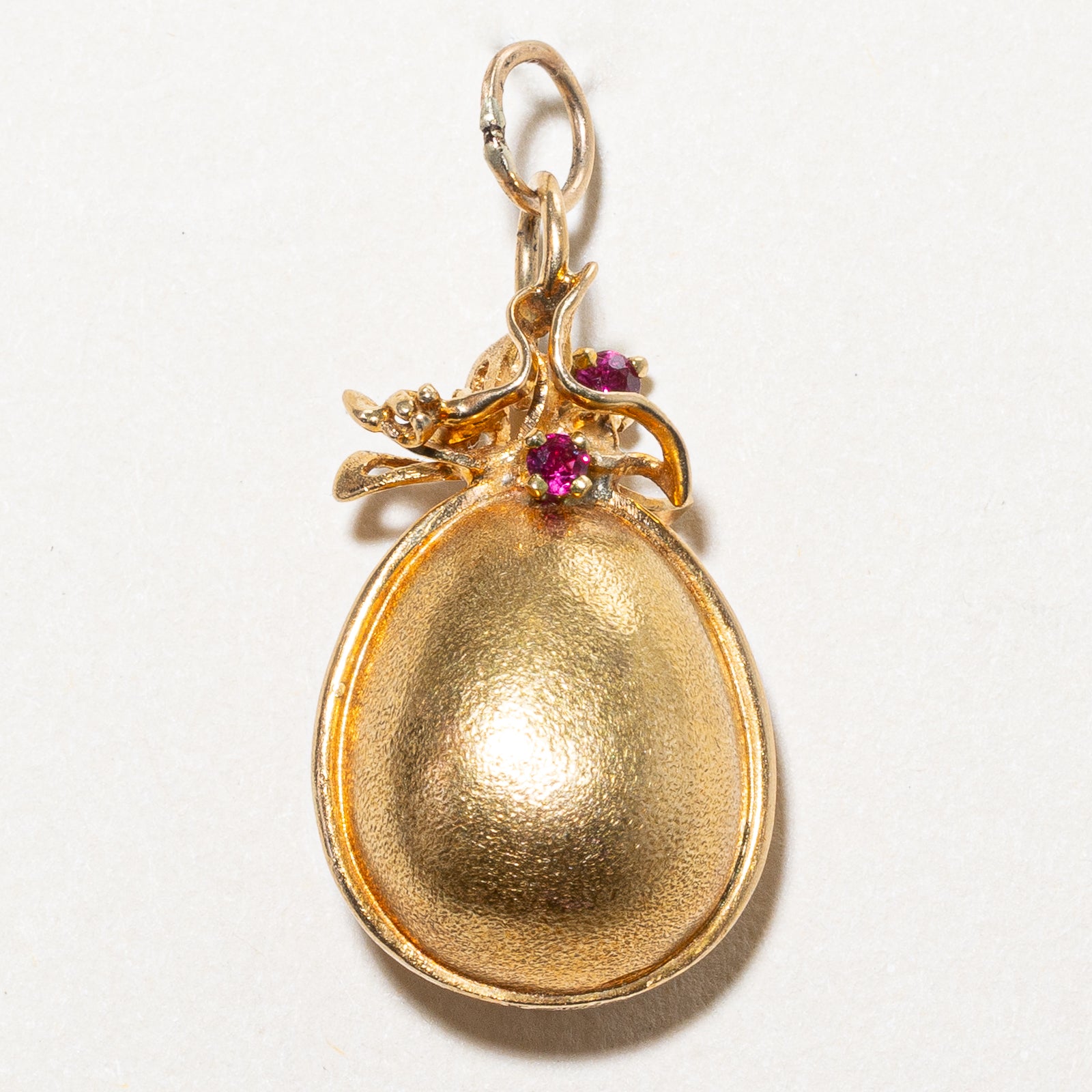 'Cavelti' Ruby Egg Charm | 0.07ctw