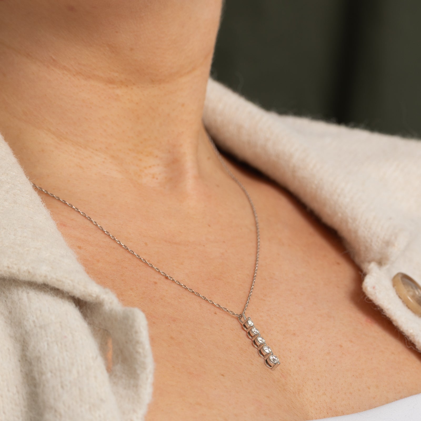 Diamond Column Pendant Necklace | 1.00ctw | 18"