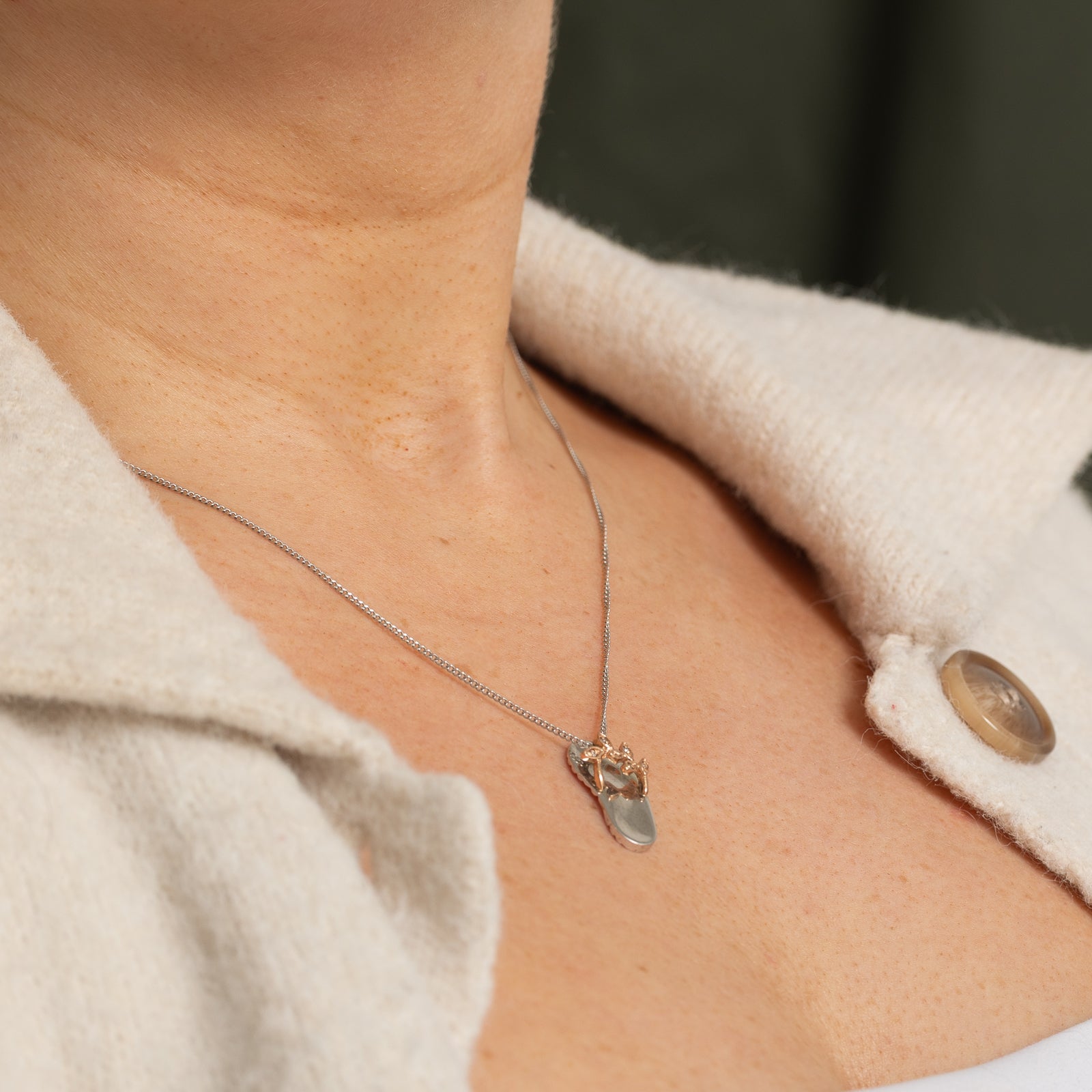 Diamond Flip Flop Pendant | 0.03ctw
