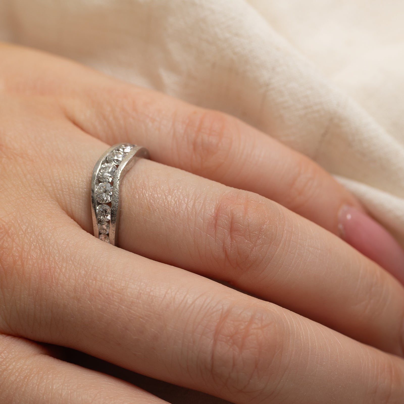 Channel Set Diamond Contour Band | 0.88ctw | SZ 7