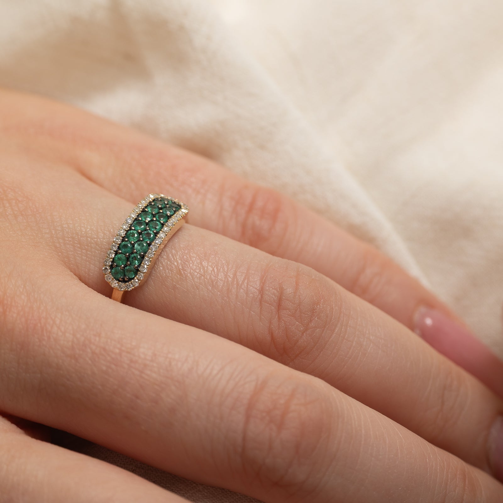 'Effy' Pavé Set Emerald & Diamond Ring | 0.39ctw, 0.18ctw | SZ 8.25