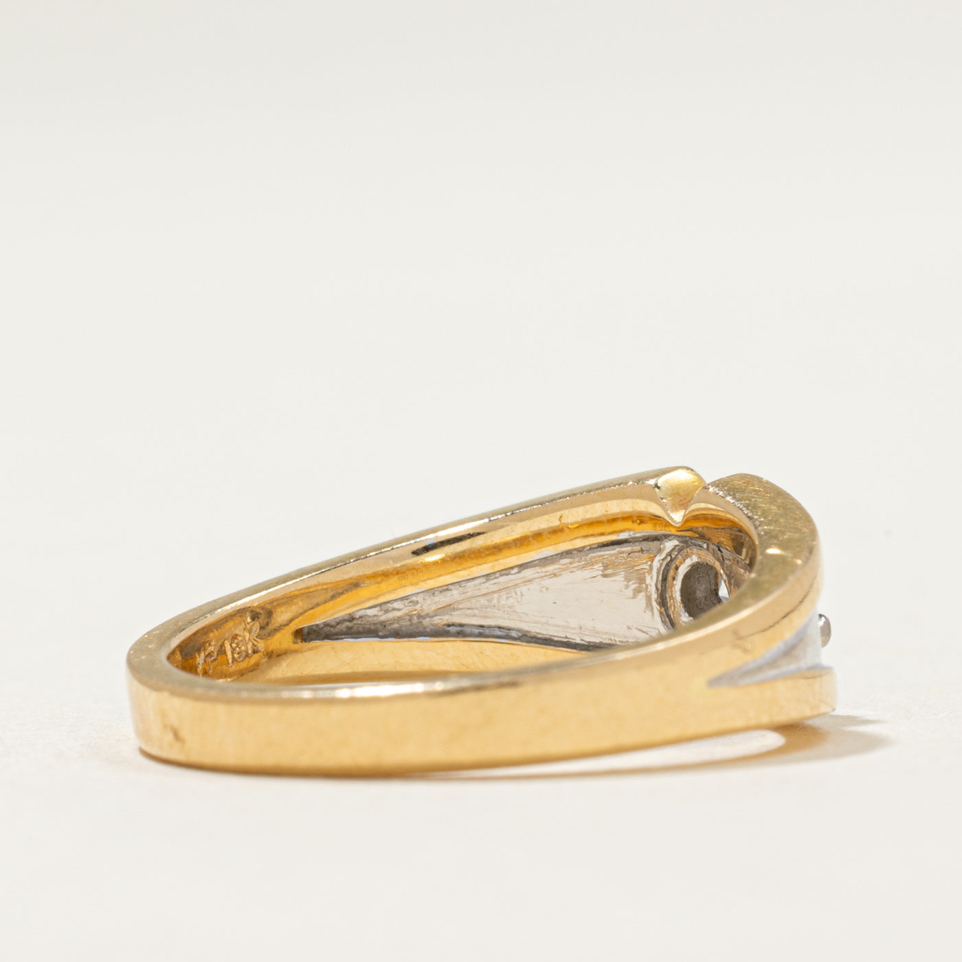 Two Tone Gold Diamond Tapered Ring | 0.20ct | SZ 5.25