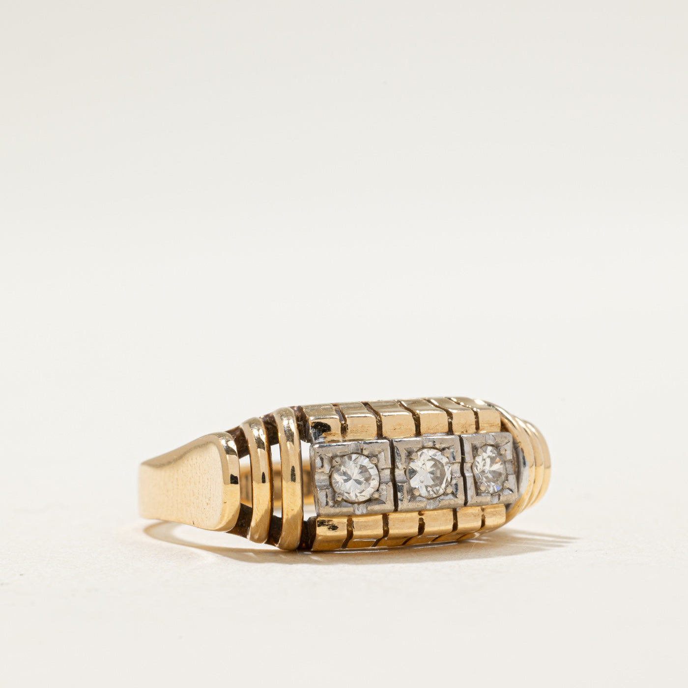 Three Stone Diamond Grooved Ring | 0.23ctw | SZ 7.75