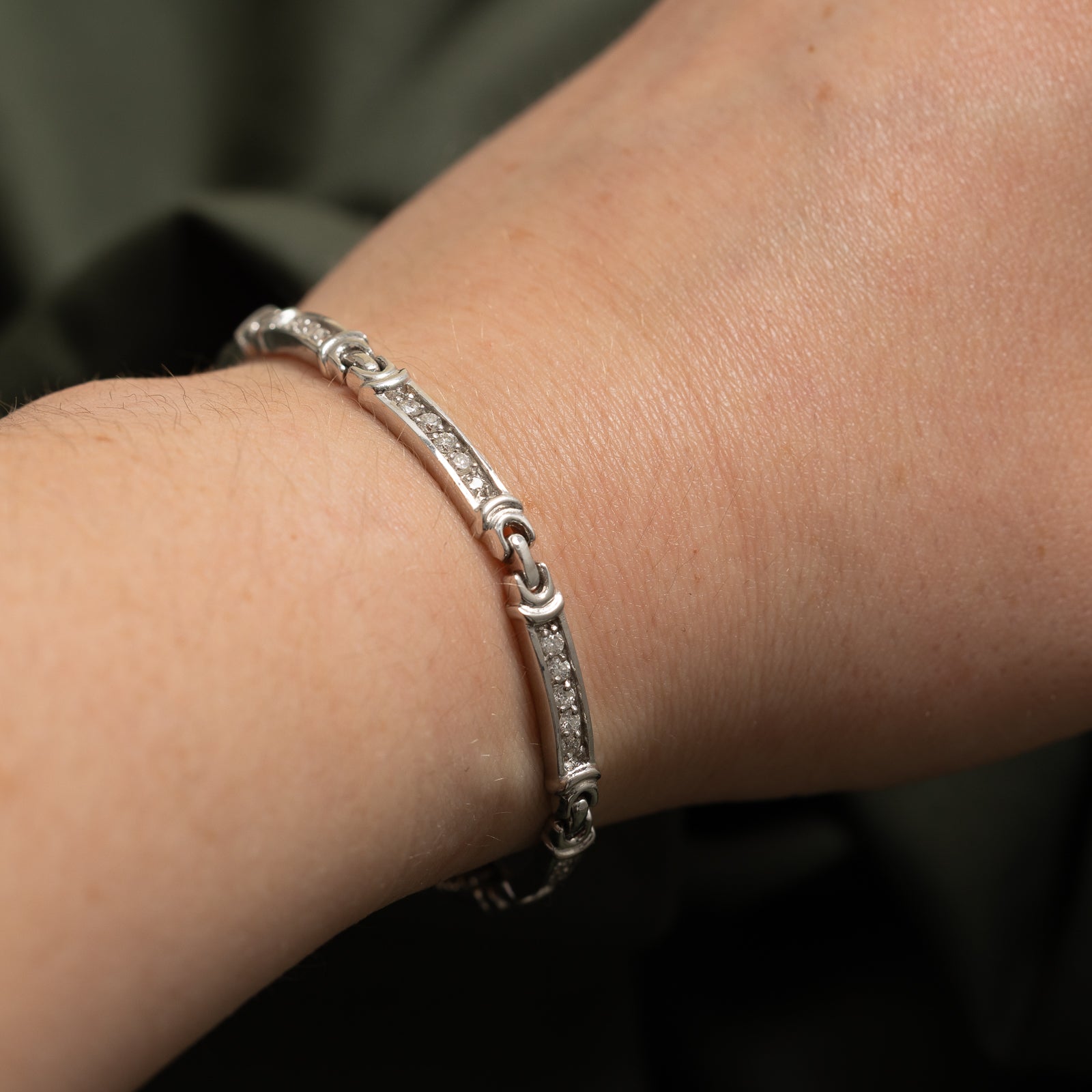Diamond Bar Link Bracelet | 0.94ctw | 7"