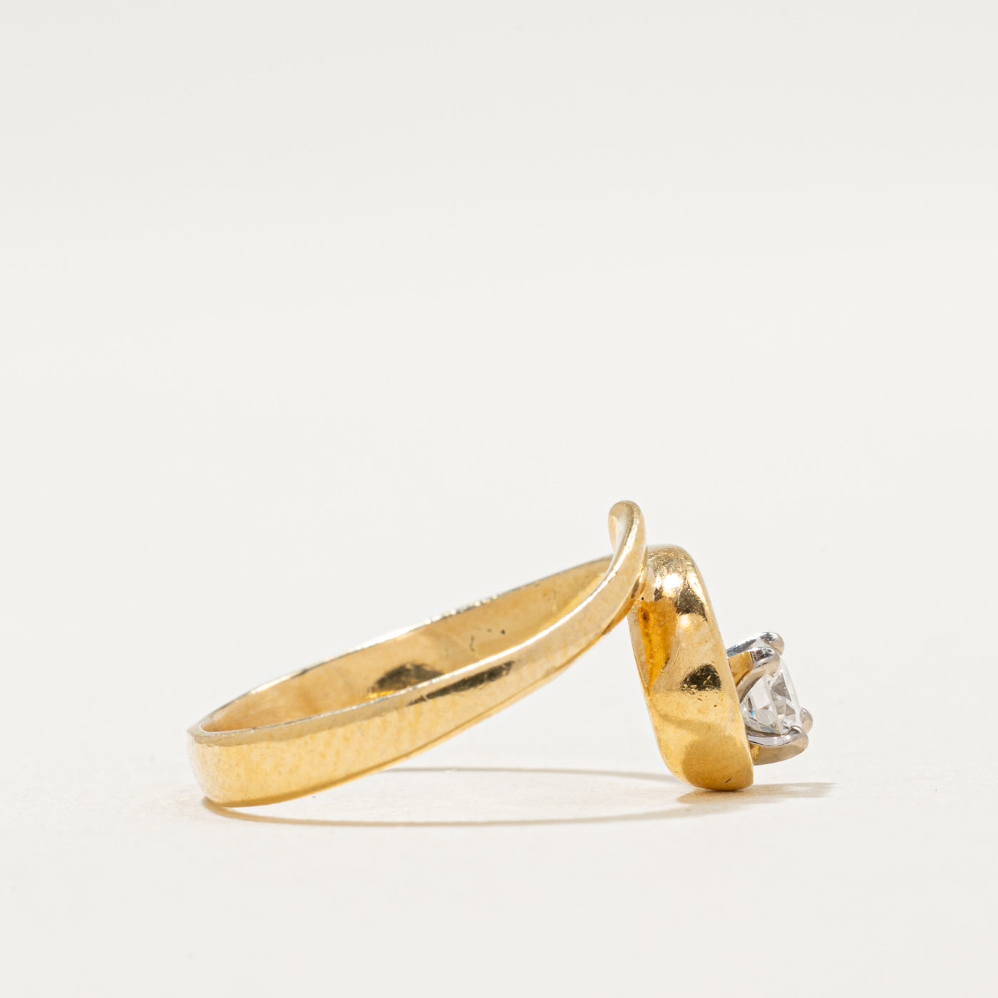 'Cavelti' Diamond Swirl Bypass Ring | 0.18ct | SZ 3.25