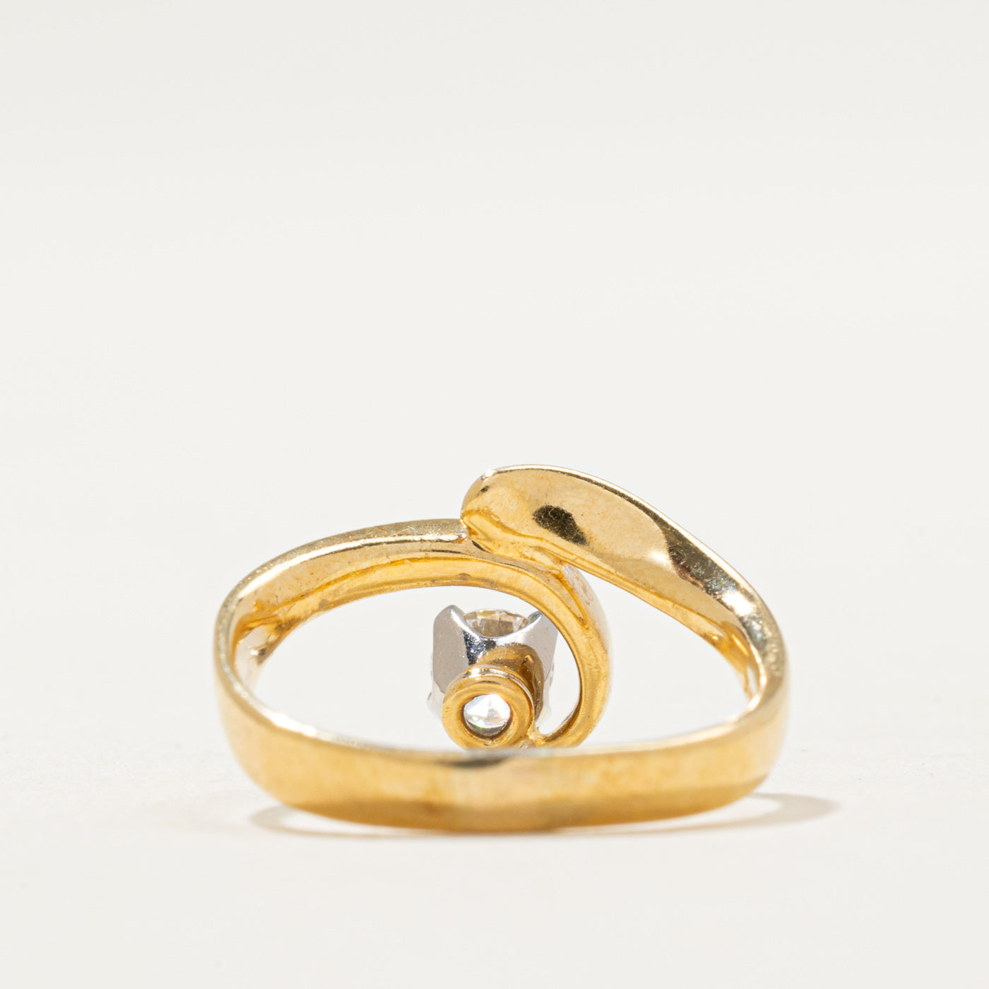 'Cavelti' Diamond Swirl Bypass Ring | 0.18ct | SZ 3.25