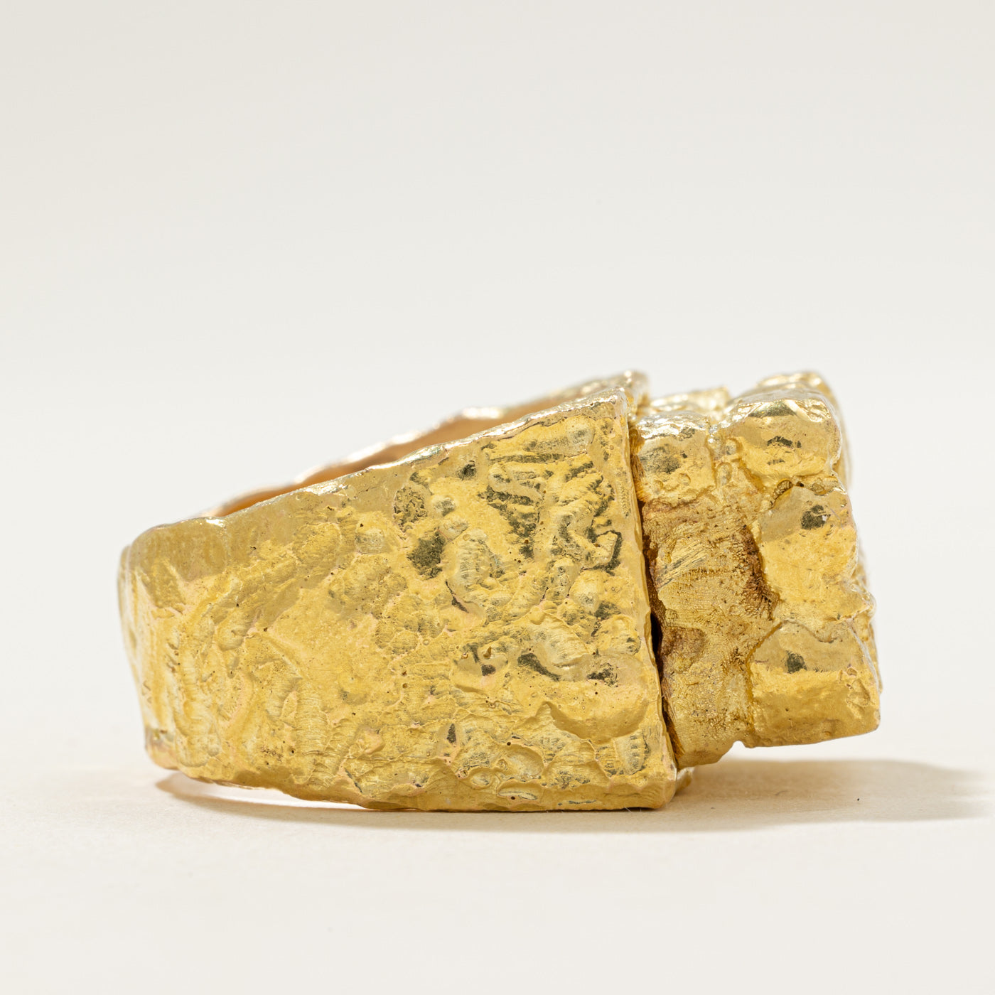 'Cavelti' 18k Yellow Gold Brick Ring | SZ 11
