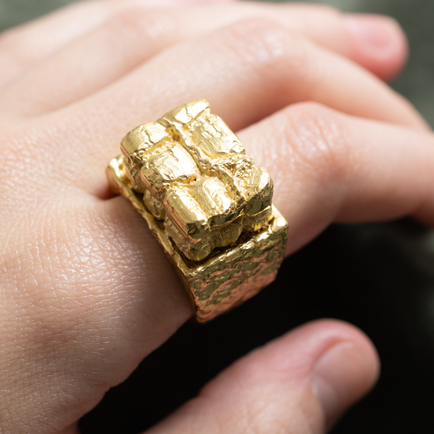 'Cavelti' 18k Yellow Gold Brick Ring | SZ 11