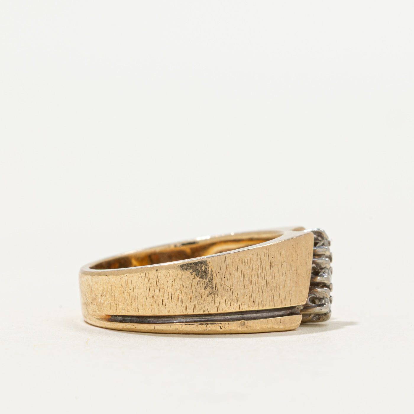 Diagonal Set Diamond Band | 0.03ctw | SZ 4.5