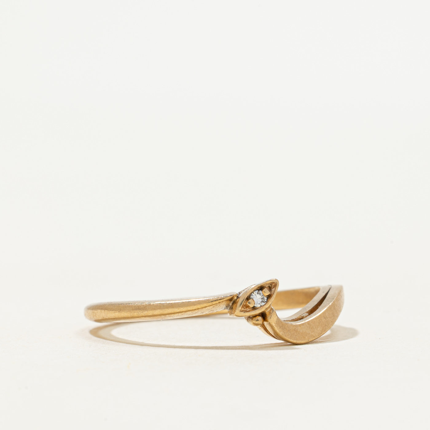 Single-Stone Diamond Thin Curved Ring | 0.006ct | SZ 8