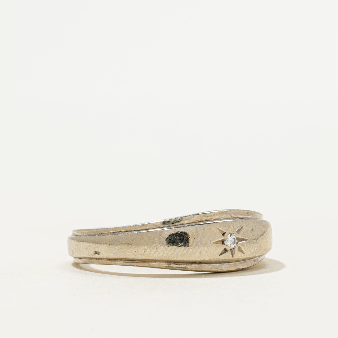 'Birks' Star Set Diamond Tapered Ring | 0.02ct | SZ 11.25