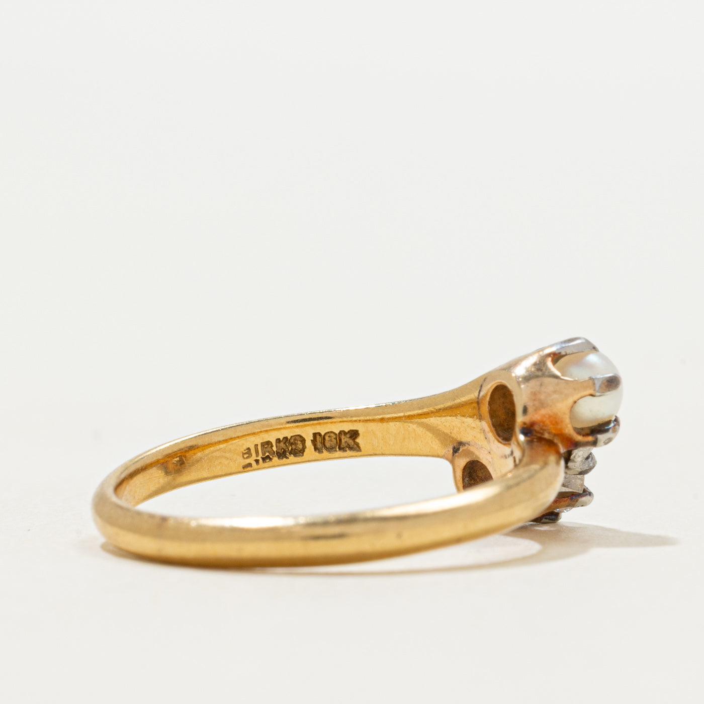 'Birks' 18k Toi et Moi Old European Cut Diamond & Pearl Ring | 0.24ct | SZ 6
