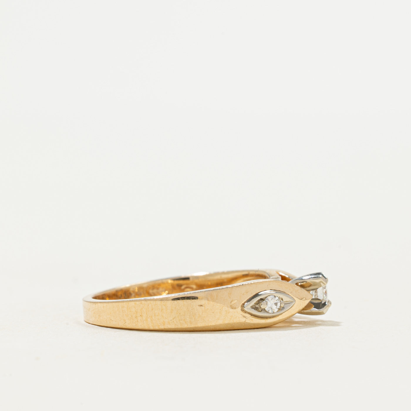 Diamond Cathedral Ring | 0.10ctw | SZ 6