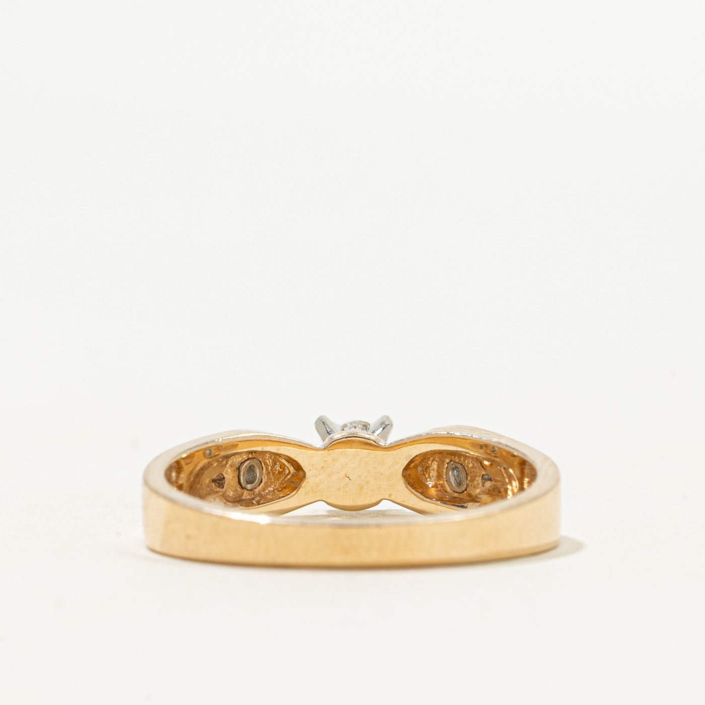 Diamond Cathedral Ring | 0.10ctw | SZ 6