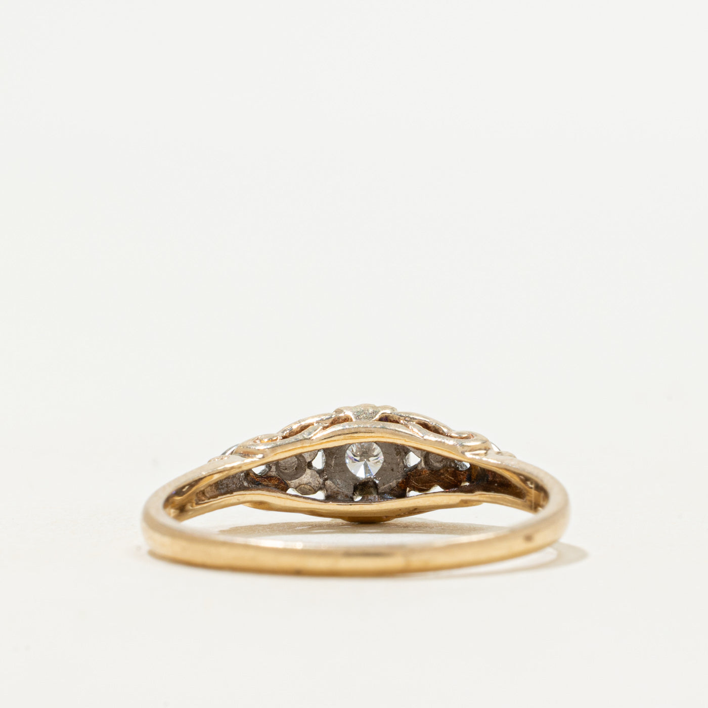 Vintage Solitaire Diamond Petite Ring | 0.09ct | SZ 8