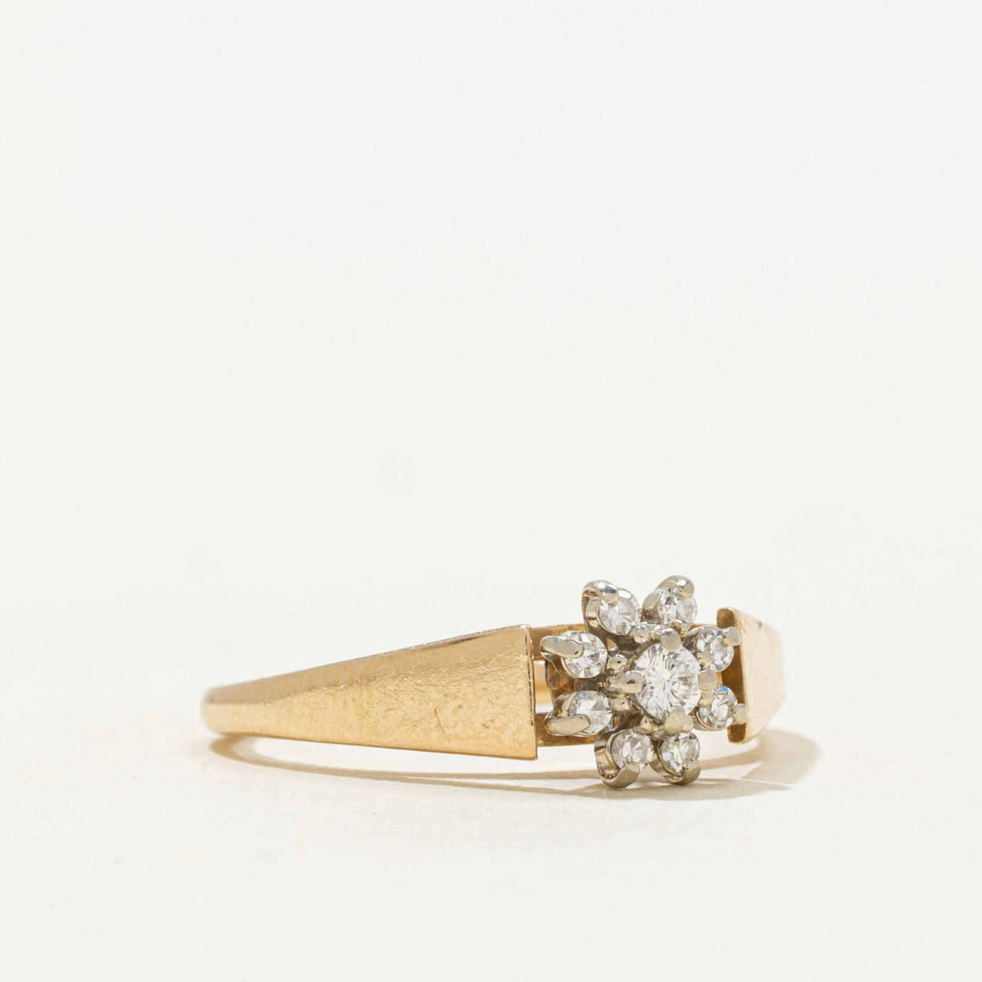 'Birks' Diamond Petal Tapered Ring | 0.10ctw | SZ 5.75
