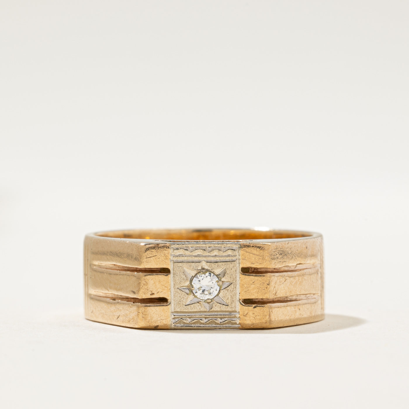 1972 London Synthetic Spinel Ring | 0.06ct | SZ 12.25