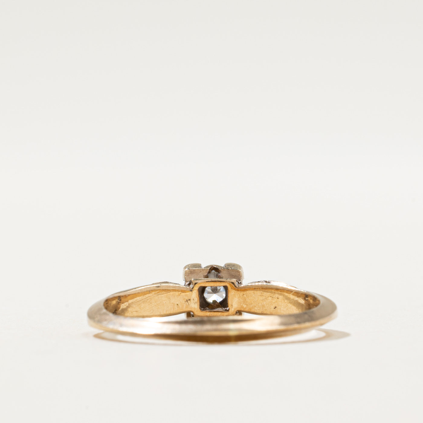 Bague en diamant unique Londres 1975 | 0,03 ct | Taille 5