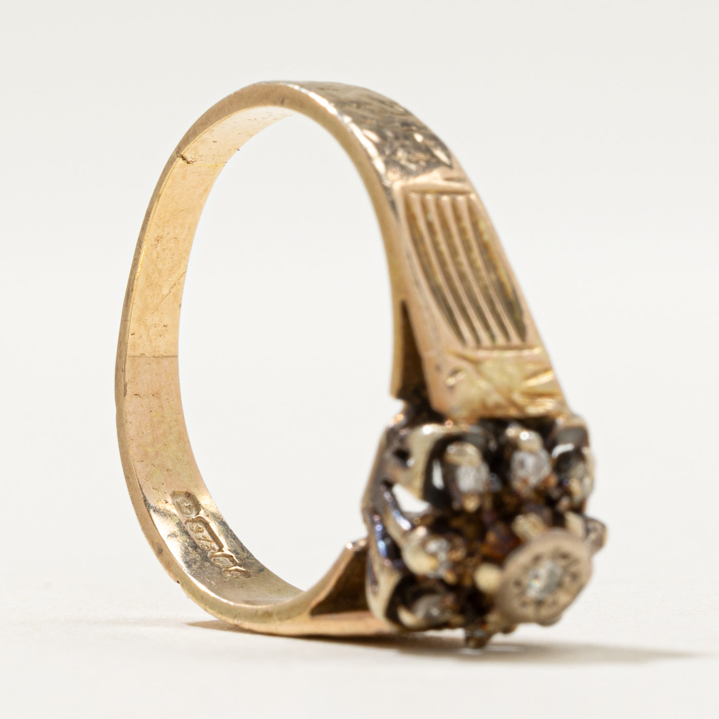 1976 London Diamond Ring | 0.07ctw | SZ 7