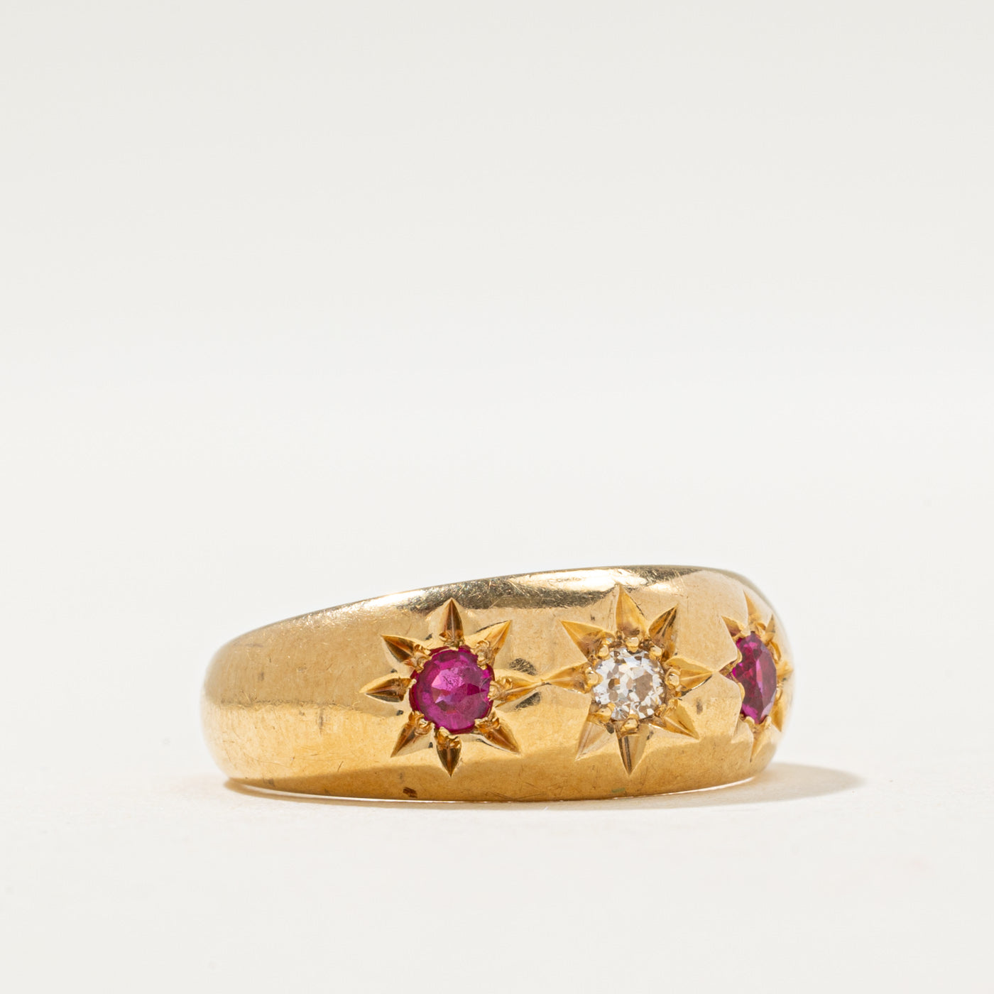 Bague Birmingham Star de 1914 sertie de rubis et de diamants | 0,20 ct au total, 0,06 ct | Taille 6
